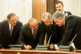 Petro Poroshenko and Recep Erdogan