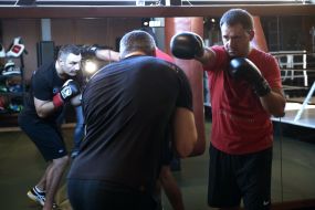 Vitali Klitschko and Mikhail Bulygin conducted a training session