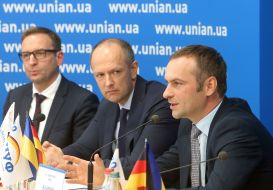 Дамиан Раган, Олег Стрынжа, Валерий Майборода