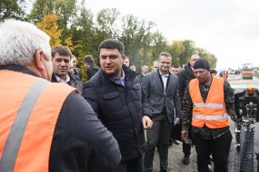 Volodymyr Groisman and Slavomir Novak, Volodymyr Kustion