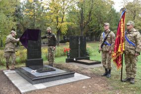 Opening of the monument to Eugene Duzhik