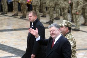 Petro Poroshenko, Stepan Poltorak