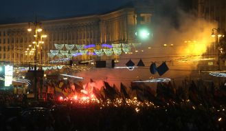 March of Glory of Heroes