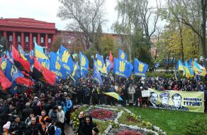 March of Glory of Heroes