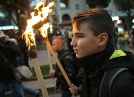 March of Glory of Heroes