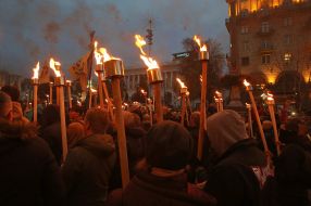 March of Glory of Heroes