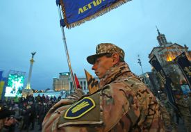 March of Glory of Heroes