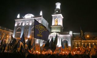 March of Glory of Heroes