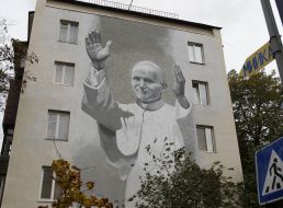 Mural with the image of St. John Paul II