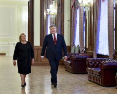 Petr Poroshenko and Marie-Louise Coleiro Preca
