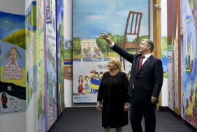 Petr Poroshenko and Marie-Louise Coleiro Preca
