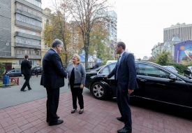 Petr Poroshenko and Marie-Louise Coleiro Preca