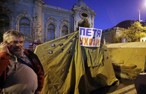 Participants of the rally set tents near the Verkhovna Rada