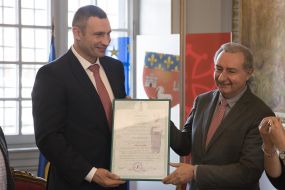 Vitali Klitschko, Jean-Luc Mudenck