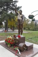 Monument to Leonid Zhabotinsky