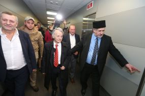 Refat Chubarov, Ilmi Umerov, Mustafa Dzhemilev and Akhtem Chygoges