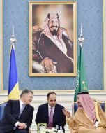 Petro Poroshenko and Salman ibn Abdul-Aziz Al Saud