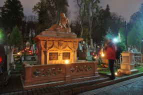 Лычаковское кладбище