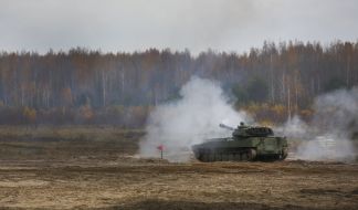 Military exercises to build artillery combat capabilities