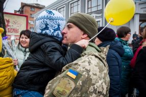 Бойцы 72-й механизированной бригады