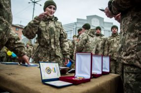 Бойцы 72-й механизированной бригады