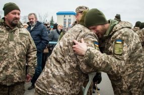 Бойцы 72-й механизированной бригады