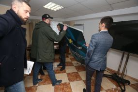 Нацкорпус заблокировал проведение съезда партии "Успішна Країна"