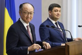 Владимир Гройсман и Джим Йонг Ким