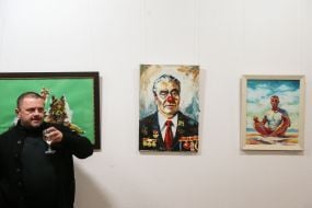 Exhibition of paintings by Georgy Delieyev 