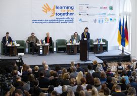 Marina Poroshenko at the forum "Learning to live together"