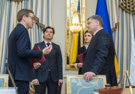 Petro Poroshenko, Marina Poroshenko, Benjamin Hossbach and Yevgeniy Nyschuk