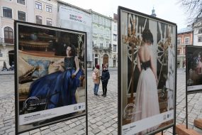 Photo Exhibition "Women of War"