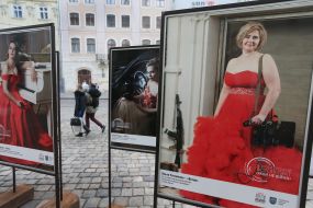 Photo Exhibition "Women of War"