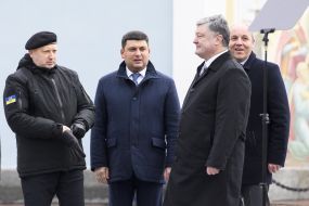 Aleksandr Turchynov, Vladymyr Hroysman, Andrey Parubyy i Petro Poroshenko
