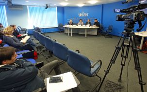 Татьяна Острикова, Елена Дорошенко, Константин Красовский и Андрей Скипальский