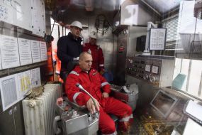 Volodymyr Groysman visited wells "Ukrgazvydobuvannya"