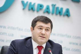 Роман Насіров