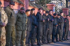 Акция ко Дню памяти жертв Голодомора возле консульства РФ во Львове