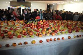 A huge vegetarian cake