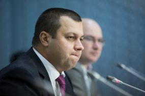 Сергей Комнатный