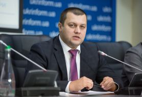 Сергей Комнатный