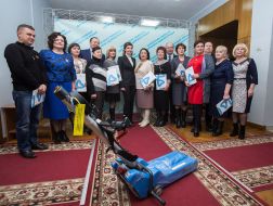 Delivery of a crawler ladder lift