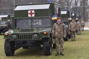 Transfer of new medical cars "Hummer