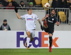 The game moment between FC "Zarya" and FC "Athletic"