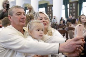 The girl in the costume of an angel