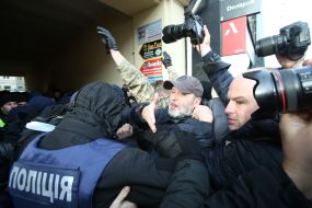 Правоохранители