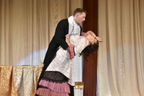 Operetta "Bat"