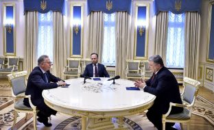 Alexey Filatov, Petro Poroshenko and Gianni Buquicchio