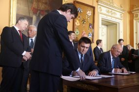 Signing of bilateral documents