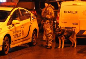 Кінолог з собакою